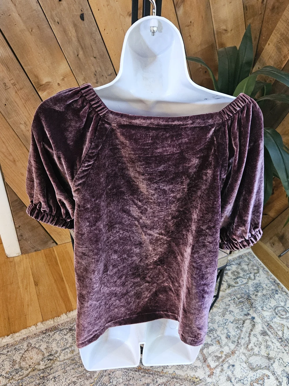 LOFT Plum Velvet Off Shoulder Top Large Dark Academia Romantic